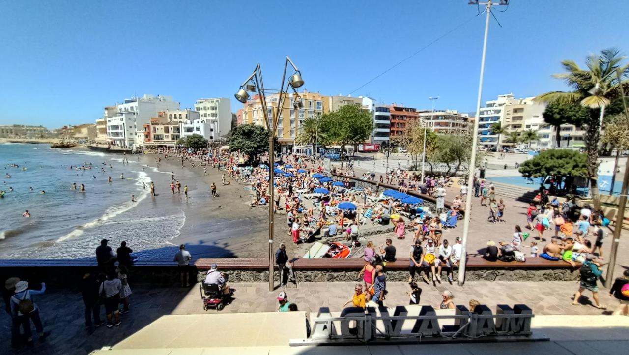Views of El Medano beach, two Zewnętrze zdjęcie