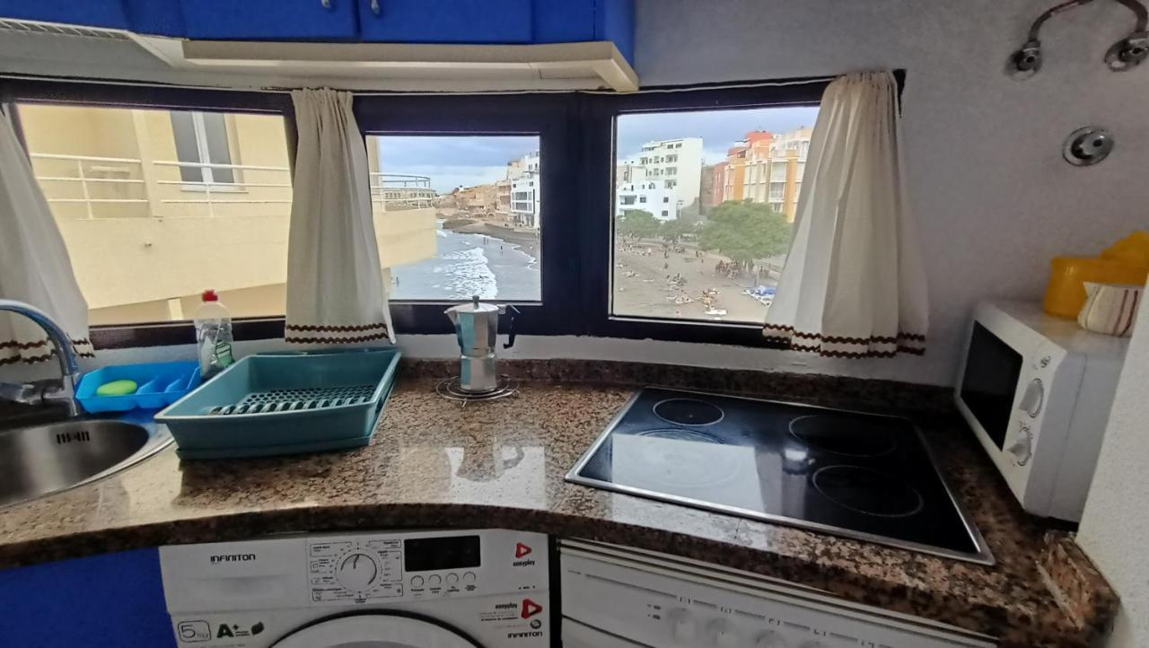 Views of El Medano beach, two Zewnętrze zdjęcie